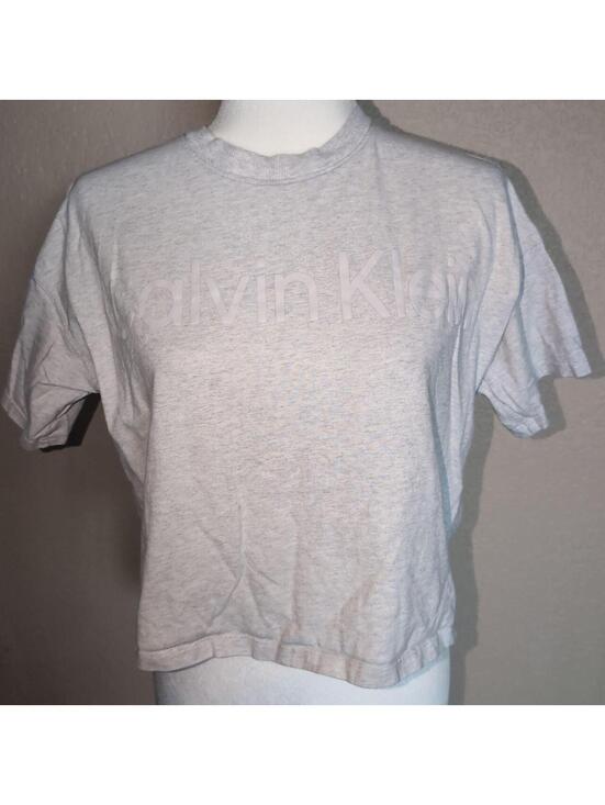 Calvin Klein Tops - Calvin Klein Women's Grey and White Crop-top